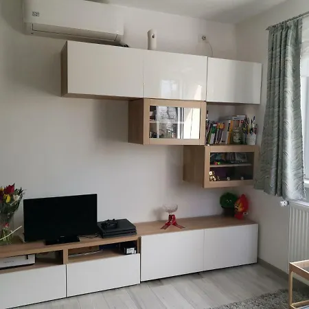 Edelweiss Cosy Studio Lägenhet Bukarest